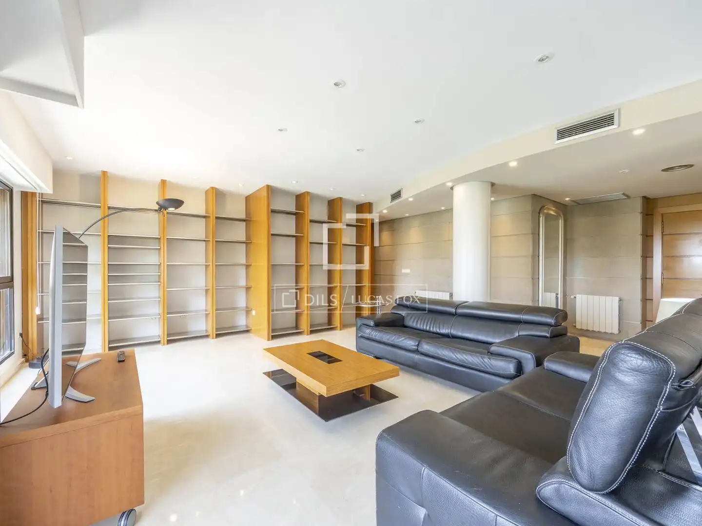 Wohnzimmer von Wohnung zur Miete in Gandesa mit Klimaanlage, Heizung und Privatgarten