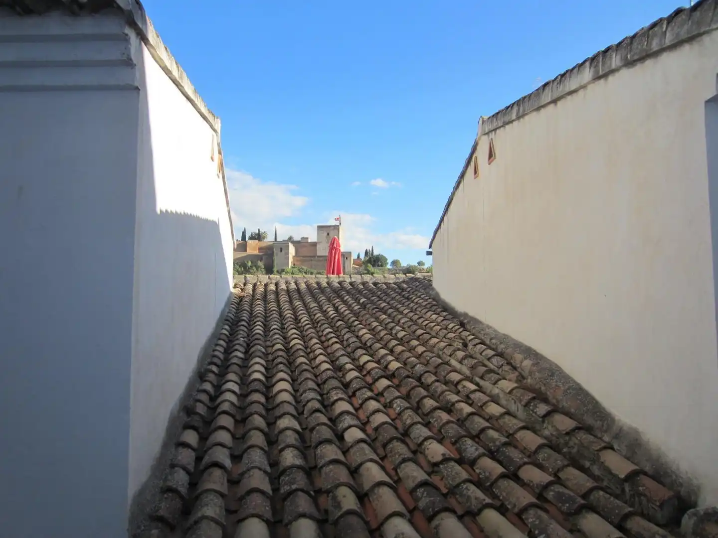 Vista exterior de Casa o chalet en venta en Granada con Terraza