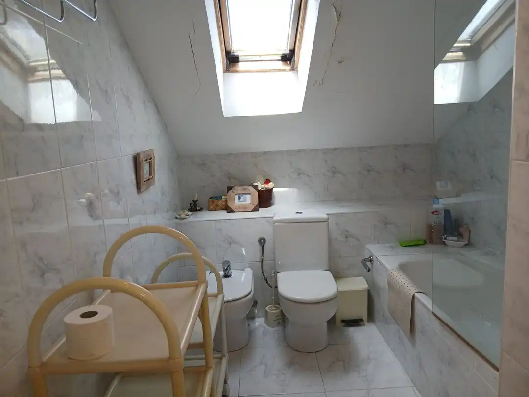 Baño de Dúplex en venta en Ezcaray con Calefacción, Piscina y Balcón