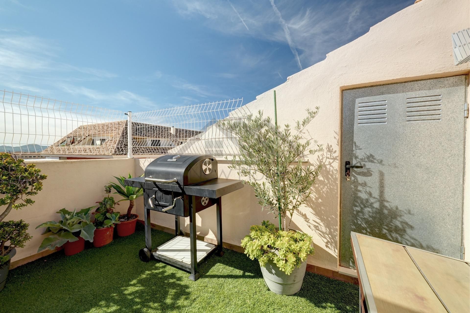 Terrassa de Àtic en venda en La Pobla de Vallbona amb Aire condicionat, Terrassa i Traster