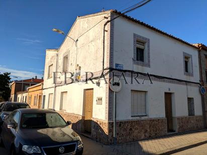 Vista exterior de Casa o xalet en venda en Talavera de la Reina