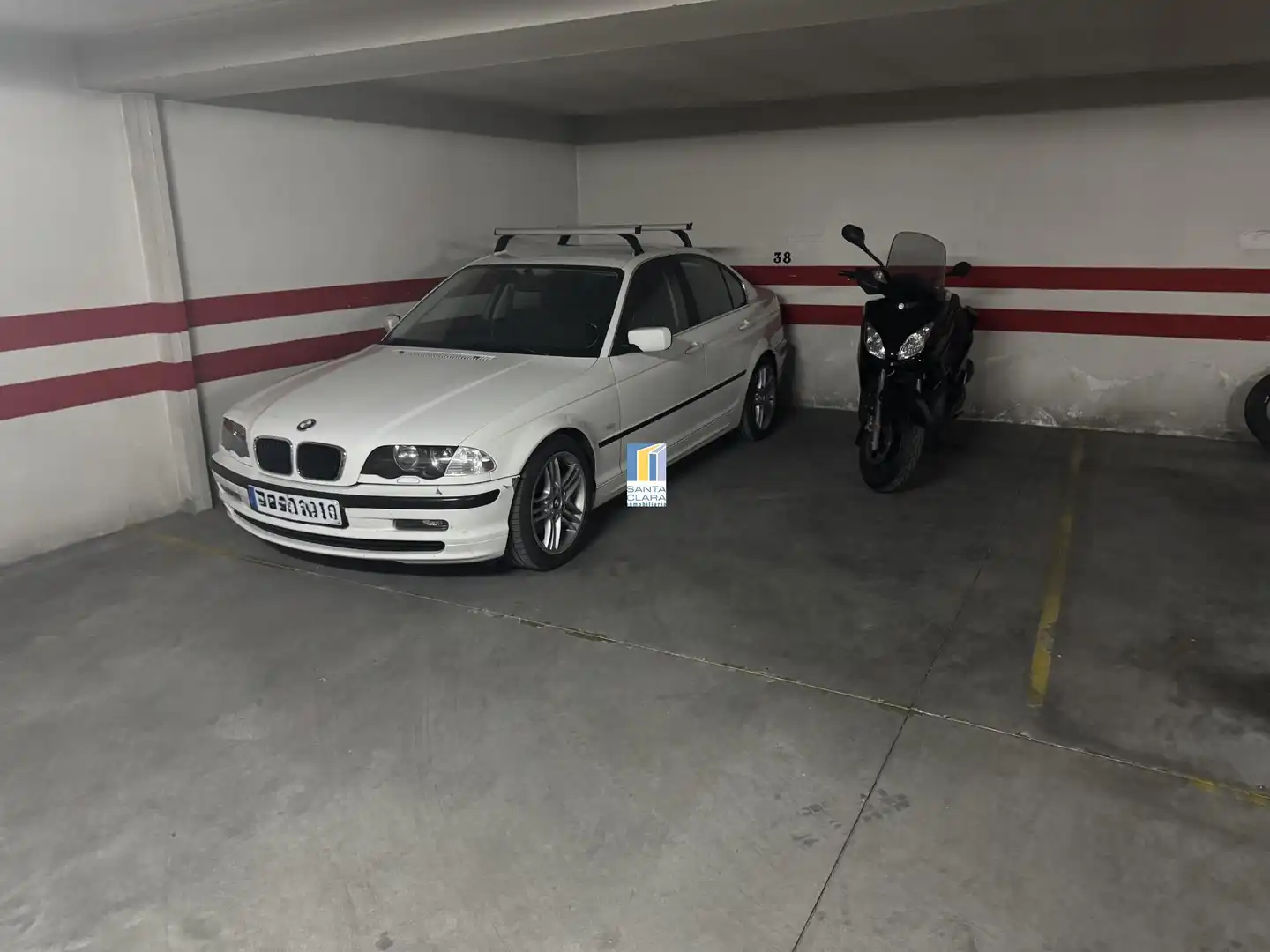 Parking of Garage for sale in Zamora Capital 