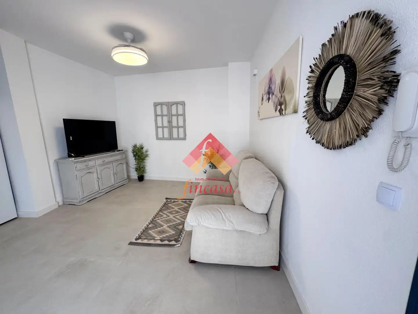Wohnzimmer von Wohnung zur Miete in Ronda mit Möbliert