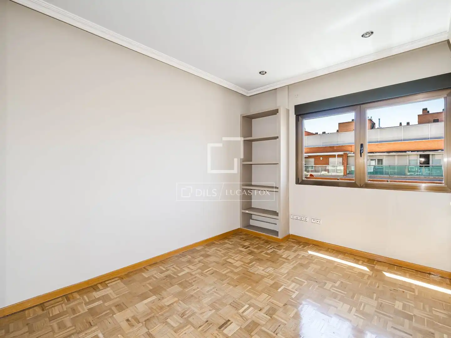 Habitación de Piso en venta en Madrid con Aire acondicionado y Calefacción