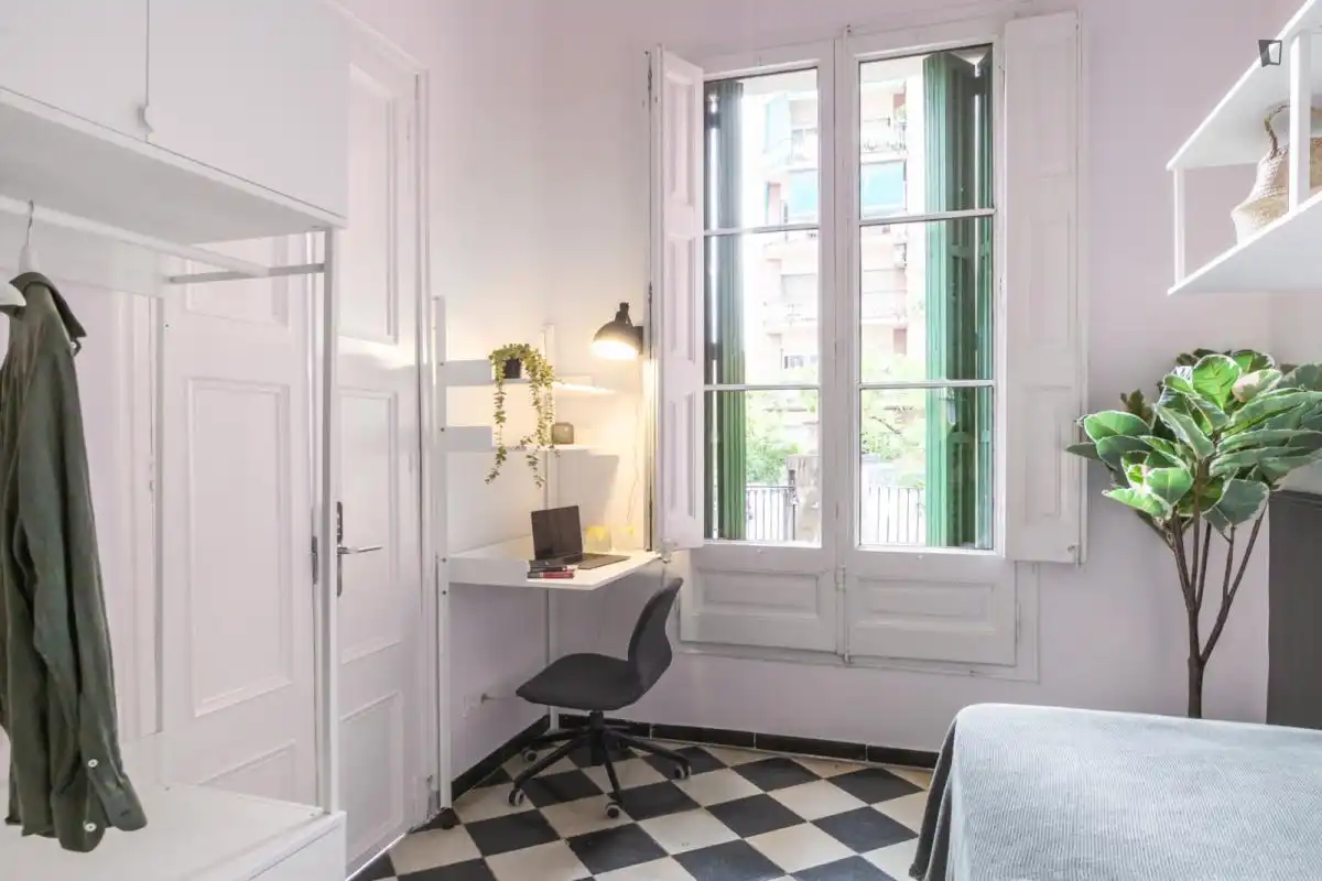 Dormitori de Casa o xalet per a compartir en Gràcia