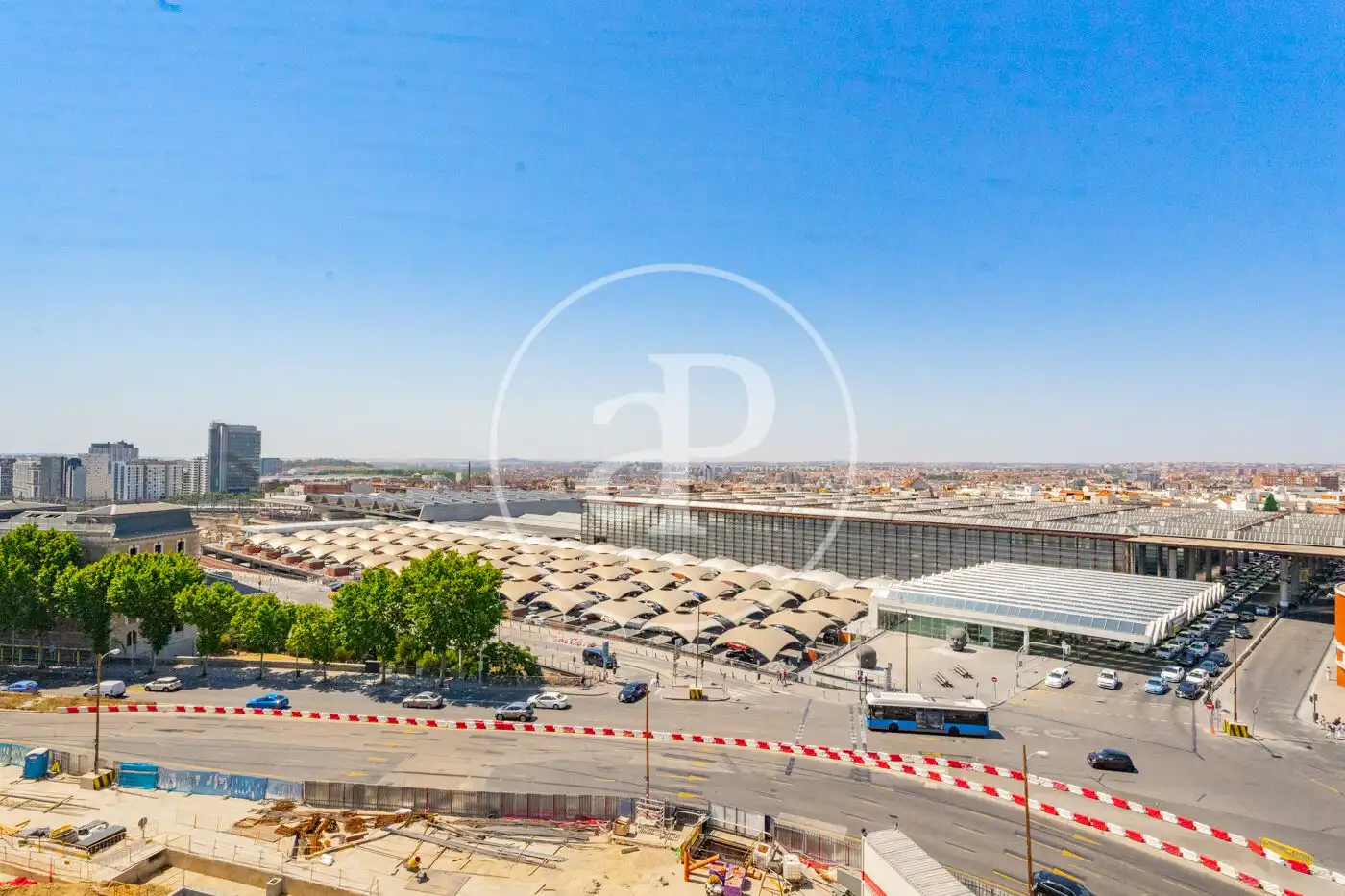 Außenansicht von Dachboden zur Miete in Madrid mit Klimaanlage, Heizung und Terrasse