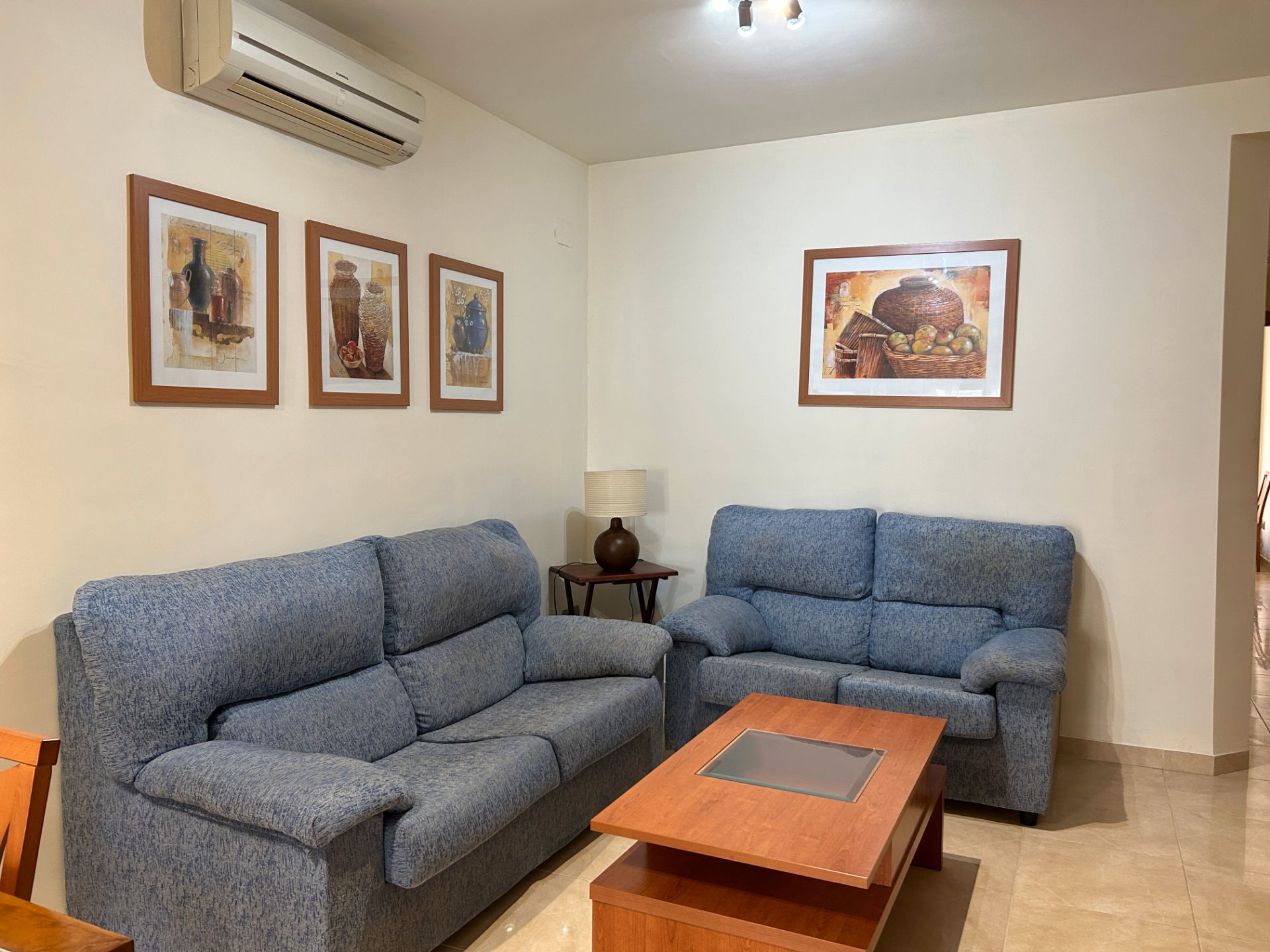 Sala de estar de Piso en venta en Castellón de la Plana / Castelló de la Plana con Aire acondicionado, Calefacción y Trastero