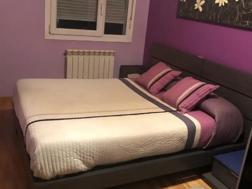 Piso con ascensor en venta en Primero de junio 19