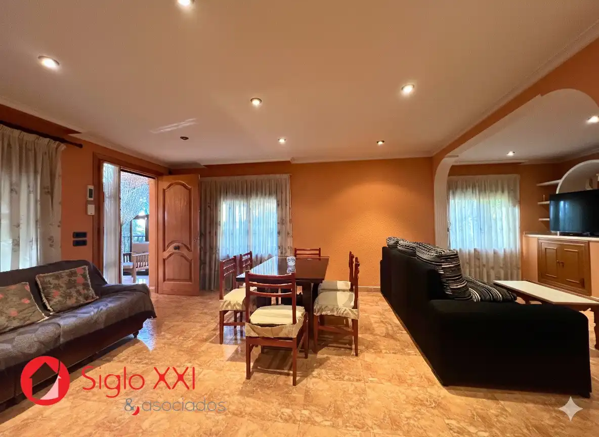 Villa con piscina in vendita a Madrigal, imagen 8