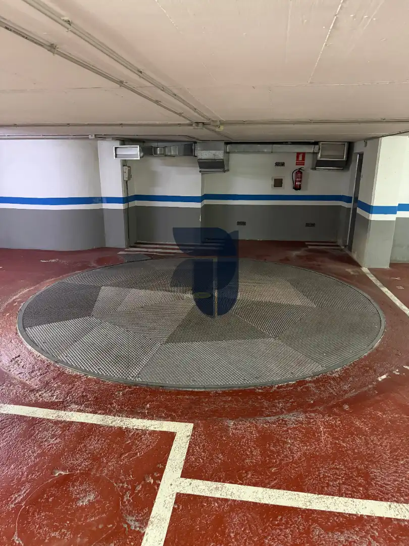 Parking de Garaje de alquiler en  Valencia Capital