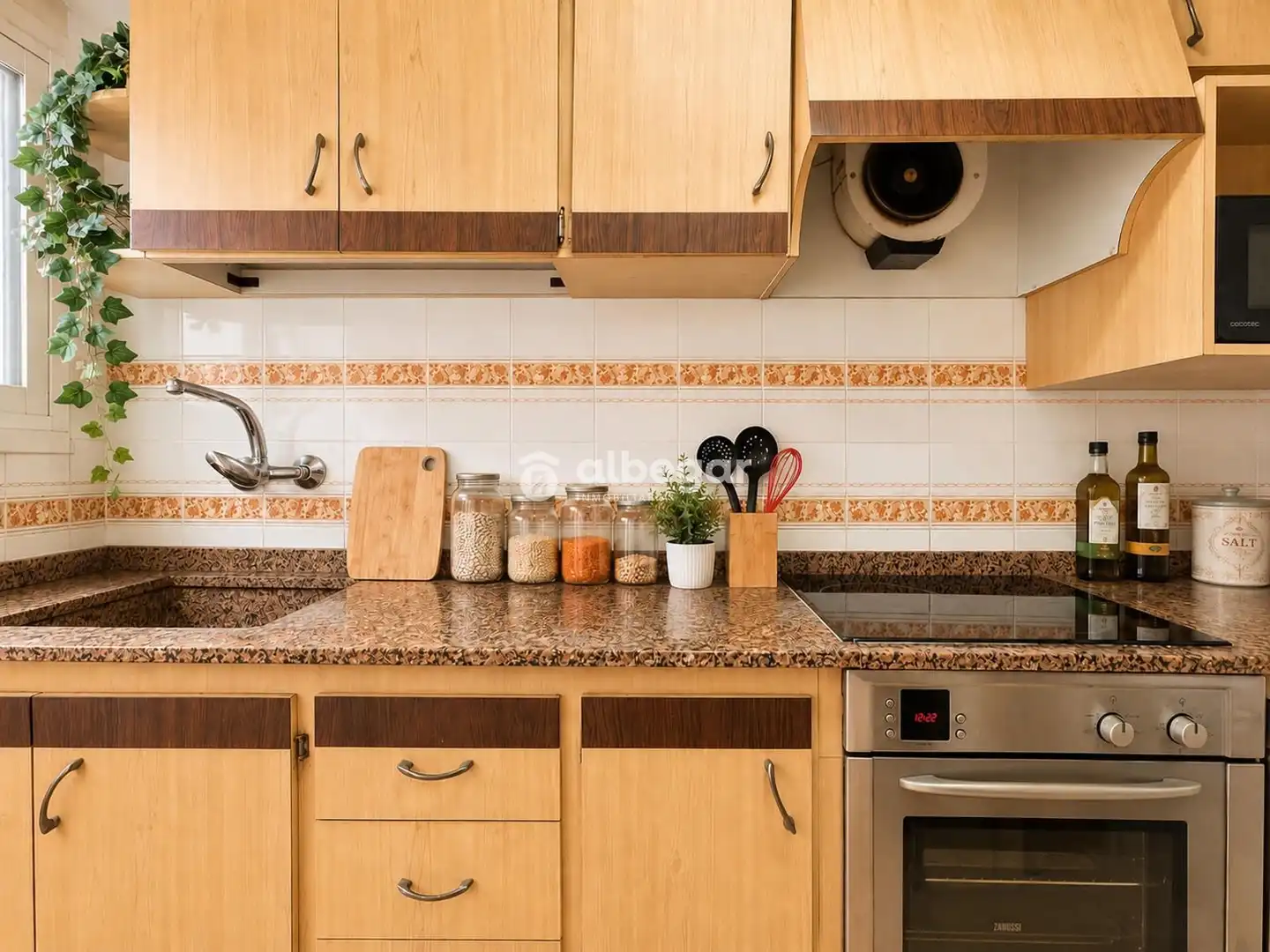 Cocina de Piso en venta en Valencia con Calefacción