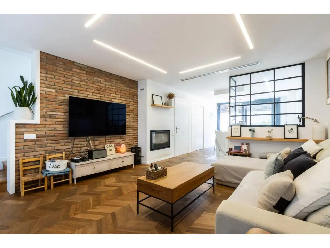 Living room of Detached homes for sale in Sant Llorenç Savall  with Air Conditioner