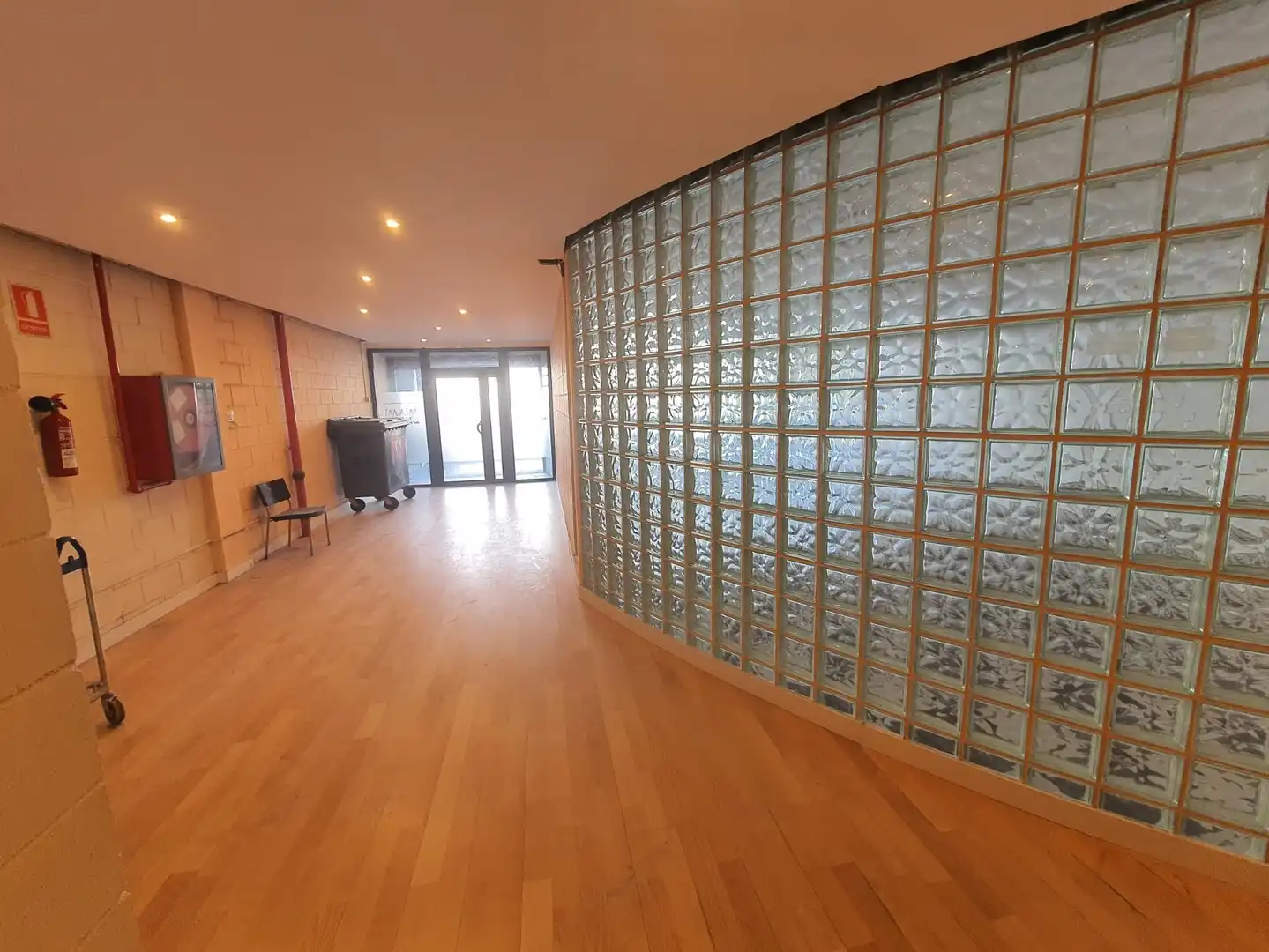 Nave industrial en venta en Montigalà - Sant Crist, imagen 3