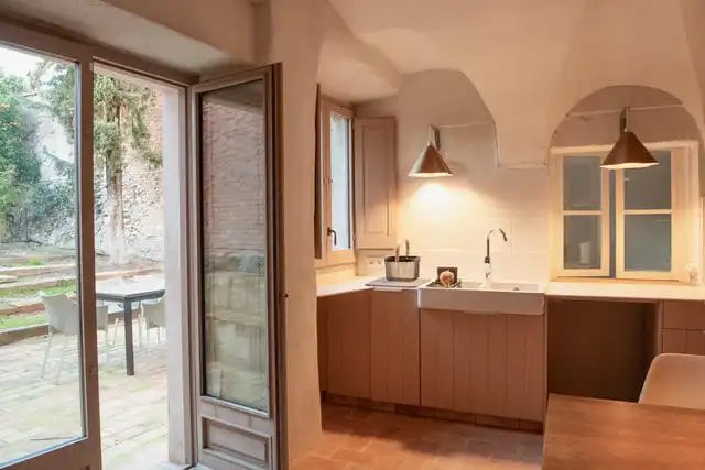 Kitchen of Flat for rent in Girona  with Heating, Terrace and Furnished