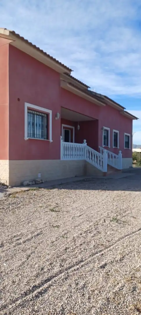 Villa in vendita a Pedanías Centro
