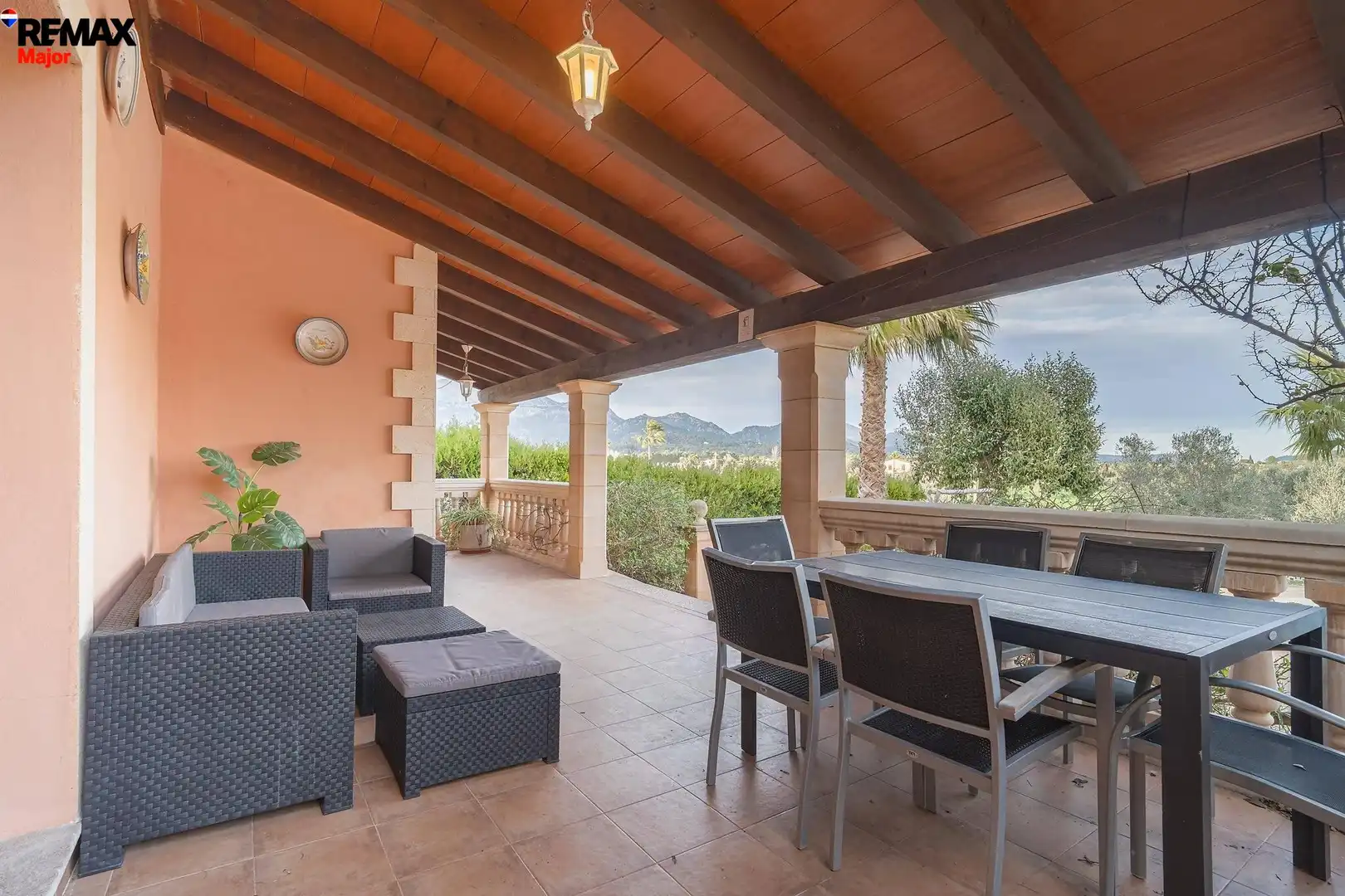 Terrasse von Country house zum Verkauf in Inca mit Klimaanlage, Privatgarten und Schwimmbad