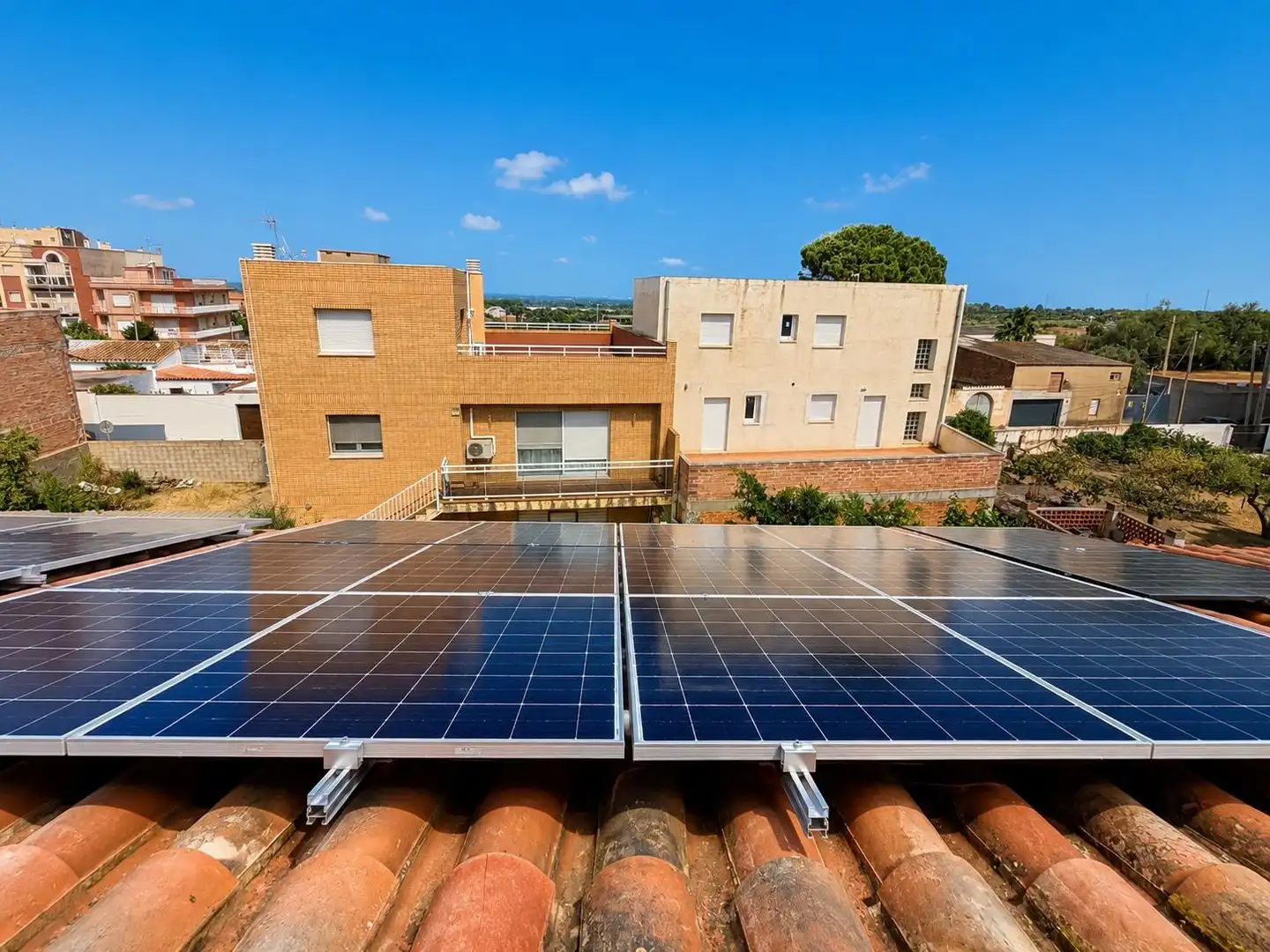 Vista exterior de Casa adosada en venta en Mont-roig del Camp