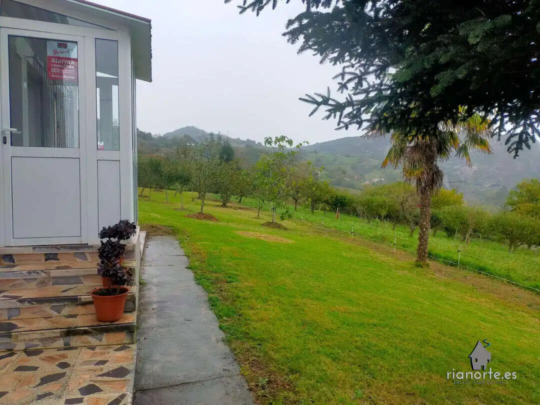 Garten von Haus oder Chalet zum Verkauf in Oviedo  mit Heizung und Privatgarten