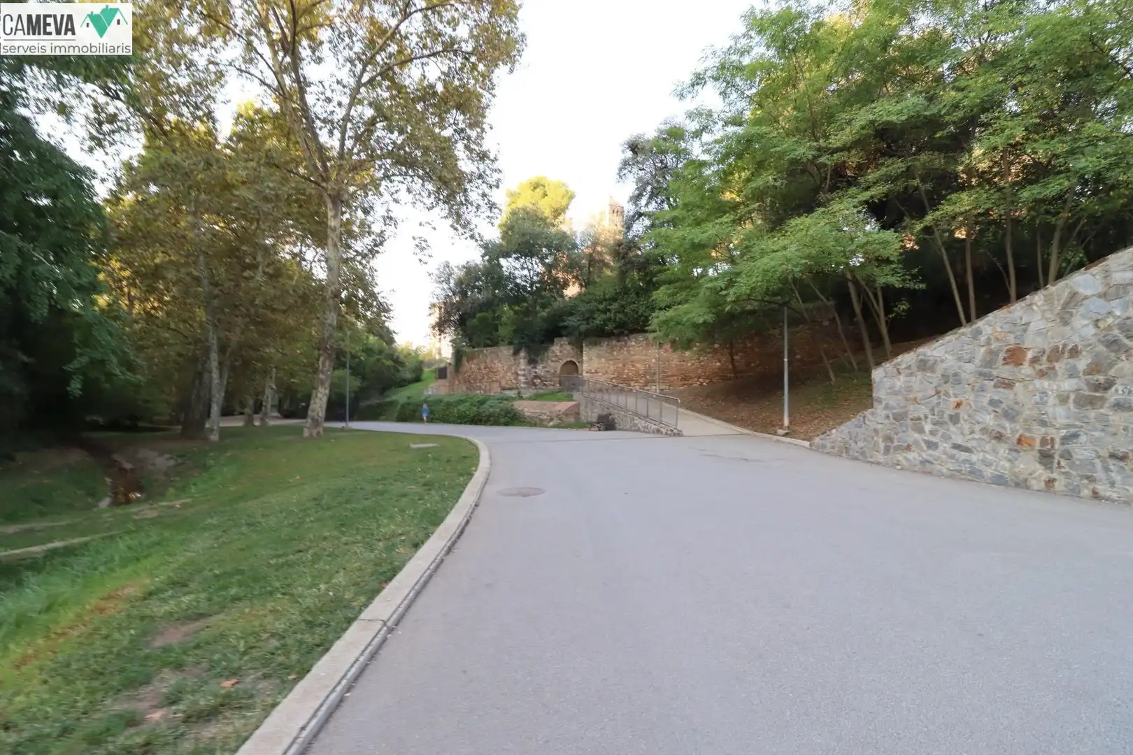 Vista exterior de Pis en venda en Terrassa amb Calefacció, Jardí privat i Terrassa