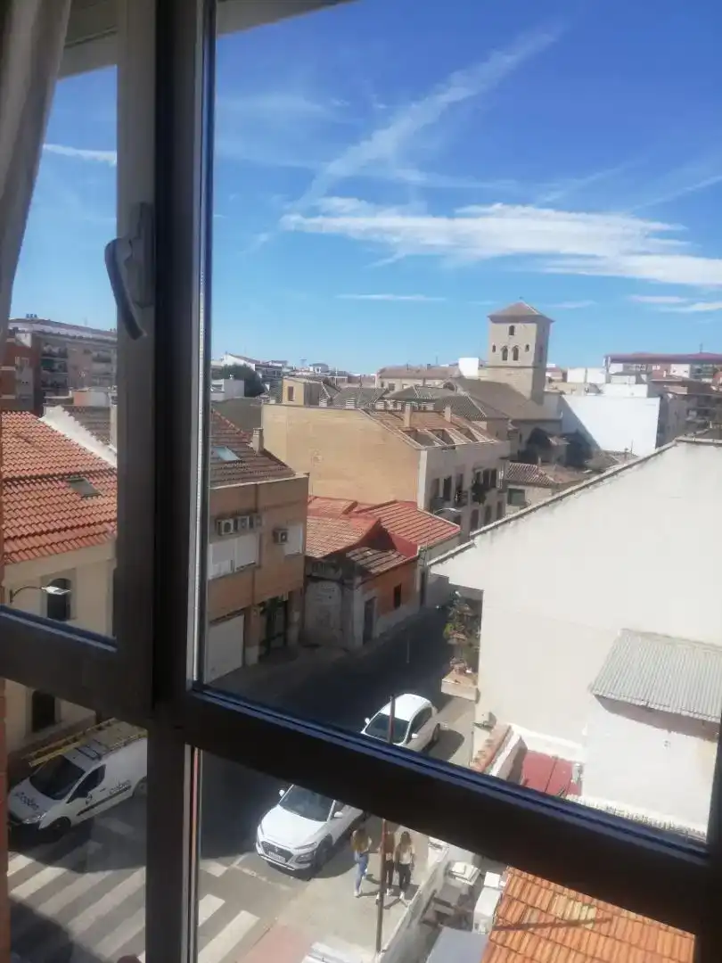 Vista exterior de Estudi en venda en Ciudad Real Capital amb Aire condicionat i Balcó