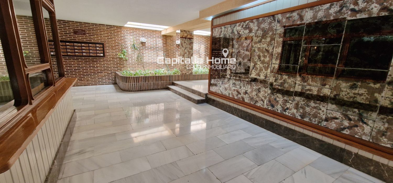 Piso en venta en Ab El Hamet, Ensanche - Diputación, Centro