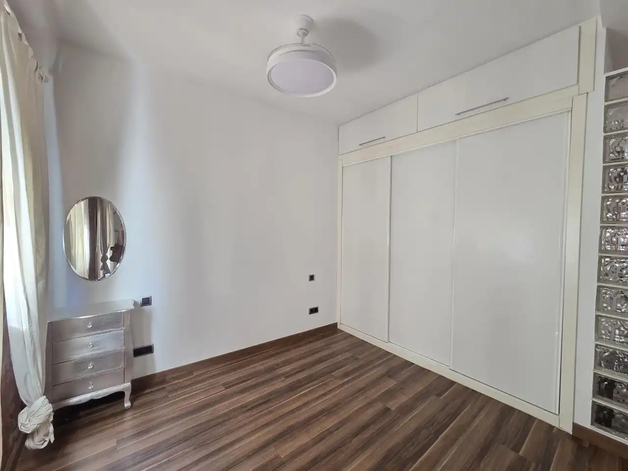 Bedroom of Flat for rent in Madrid  with Heating
