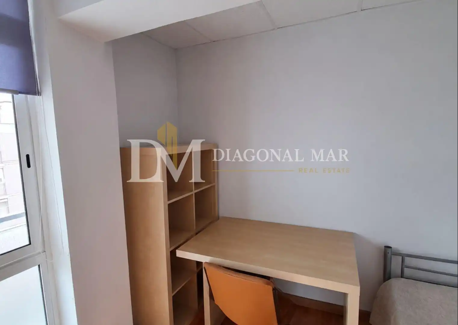 Habitación de Piso en venta en Barcelona con Calefacción, Parquet y Balcón