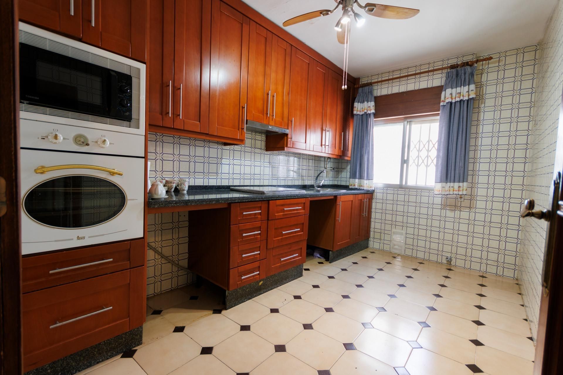 Kitchen of Flat for sale in  Córdoba Capital  with Air Conditioner, Heating and Terrace
