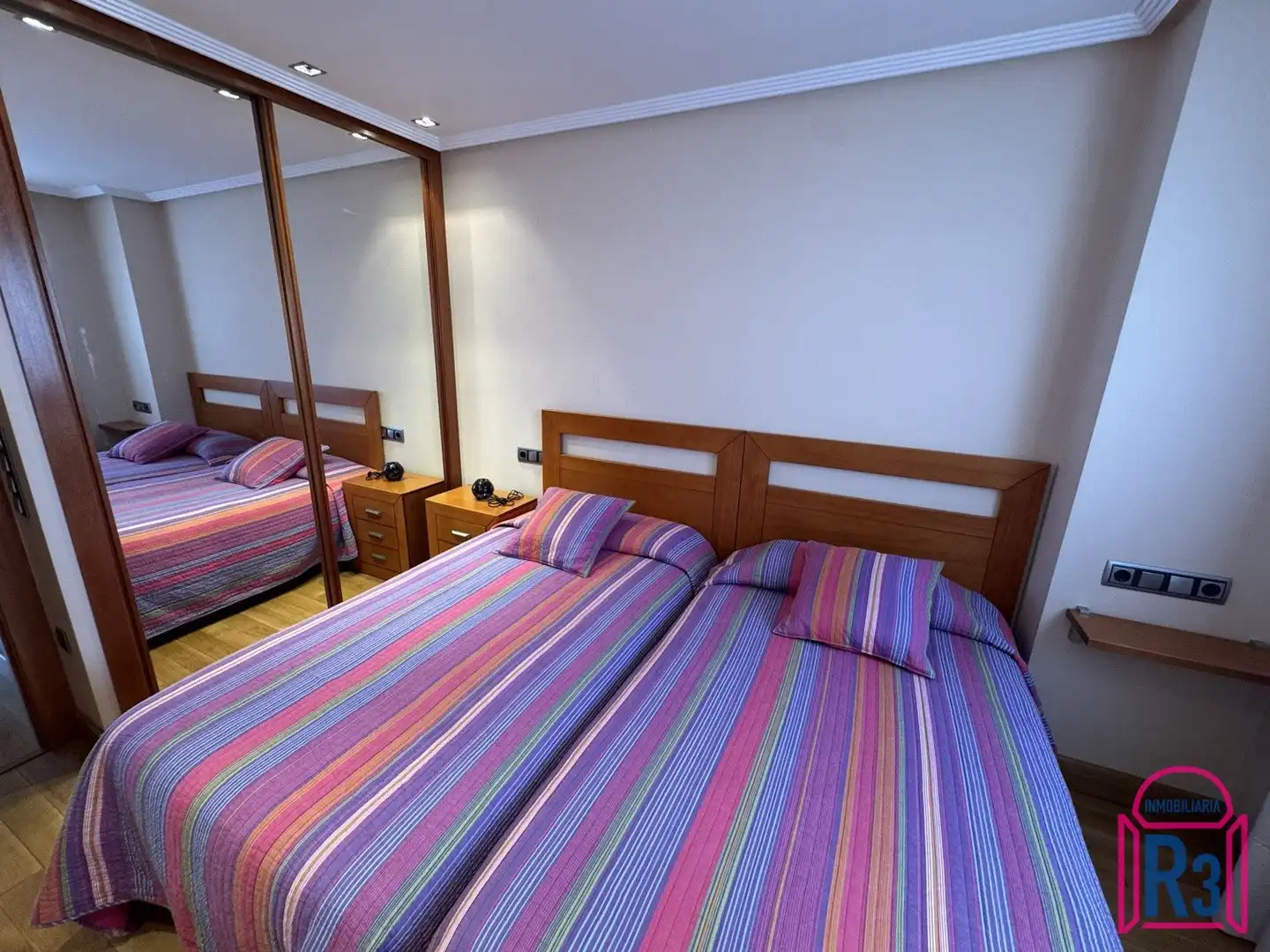 Habitación de Apartamento en venta en León Capital  con Calefacción, Terraza y Trastero