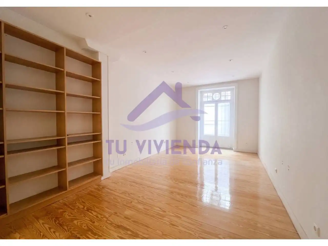 Wohnzimmer von Büro zur Miete in Valladolid mit Heizung und Alarm