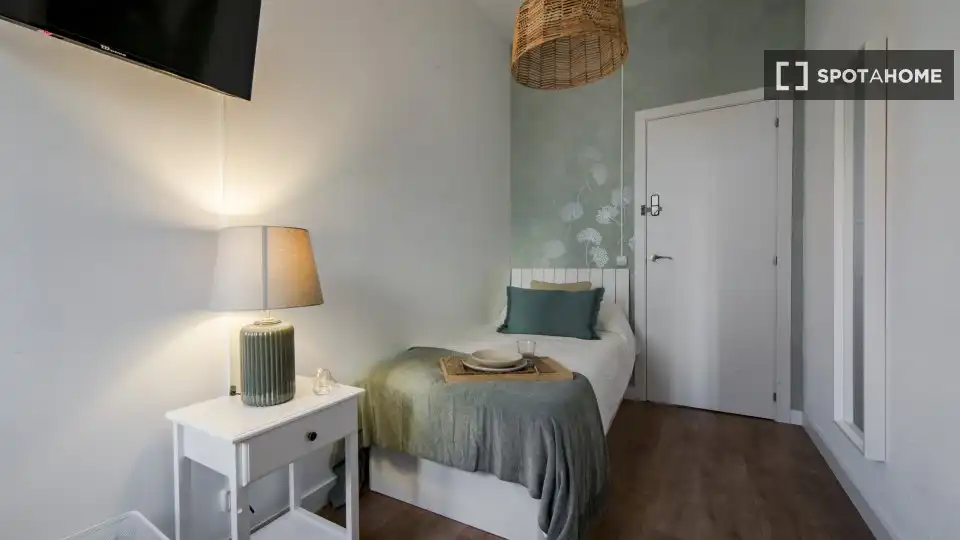 Room in Hispanoamérica - Bernabéu