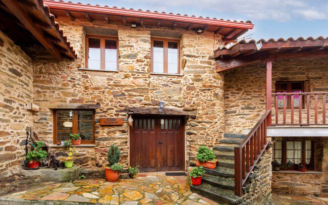 Exterior view of House or chalet for sale in Sober  with Heating, Private garden and Terrace