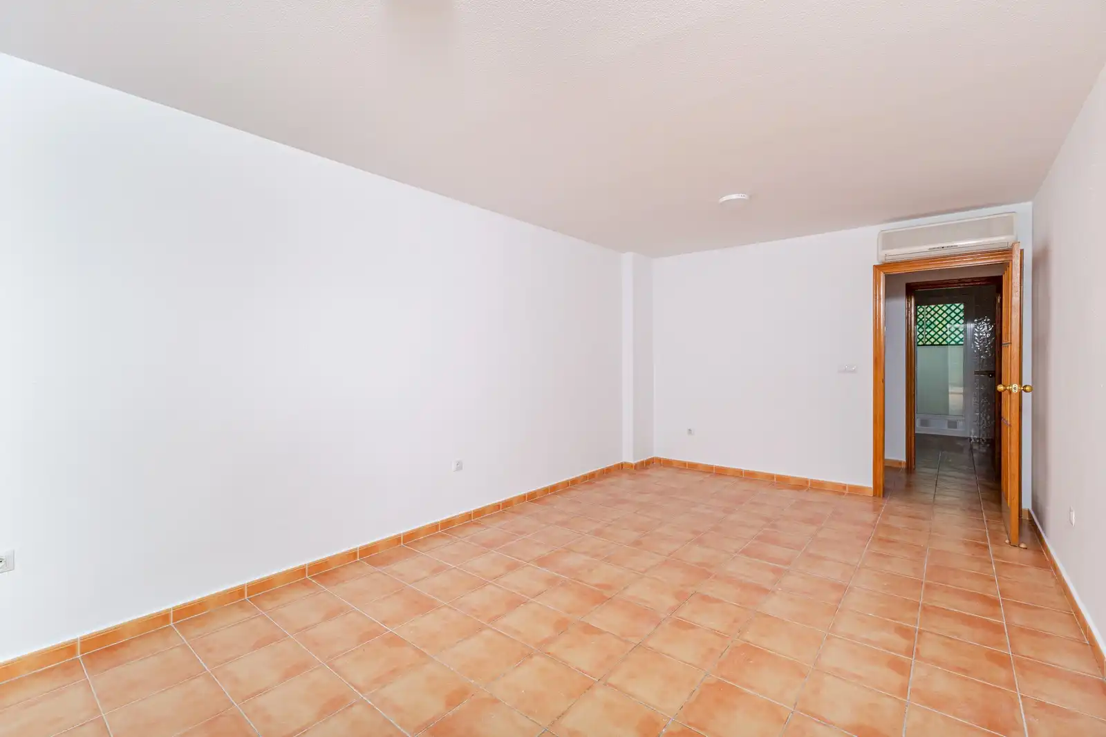 Piso con terraza en venta en Playa de San Juan - El Cabo de las Huertas, imagen 5