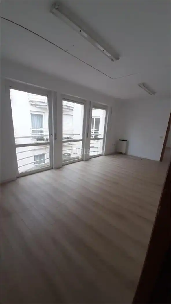 Office space for sale in Calle de Francos 3, imagen 5