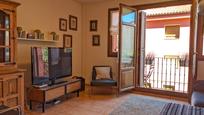Sala d'estar de Casa o xalet en venda en Ezcaray amb Terrassa i Balcó