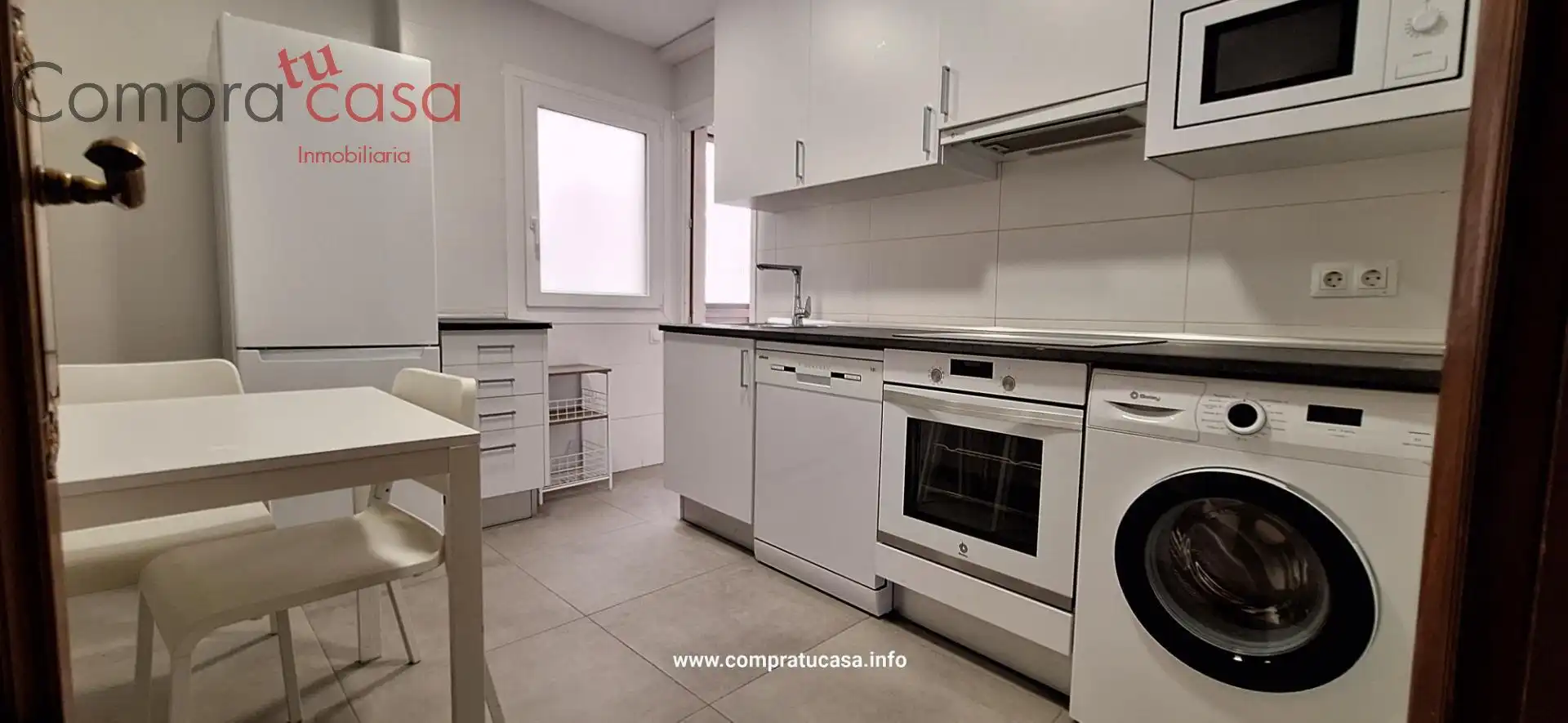 Cocina de Piso de alquiler en Segovia con Calefacción, Terraza y Amueblado