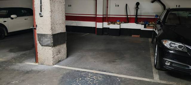 Garaje en Venta en De Zurbano en Almagro