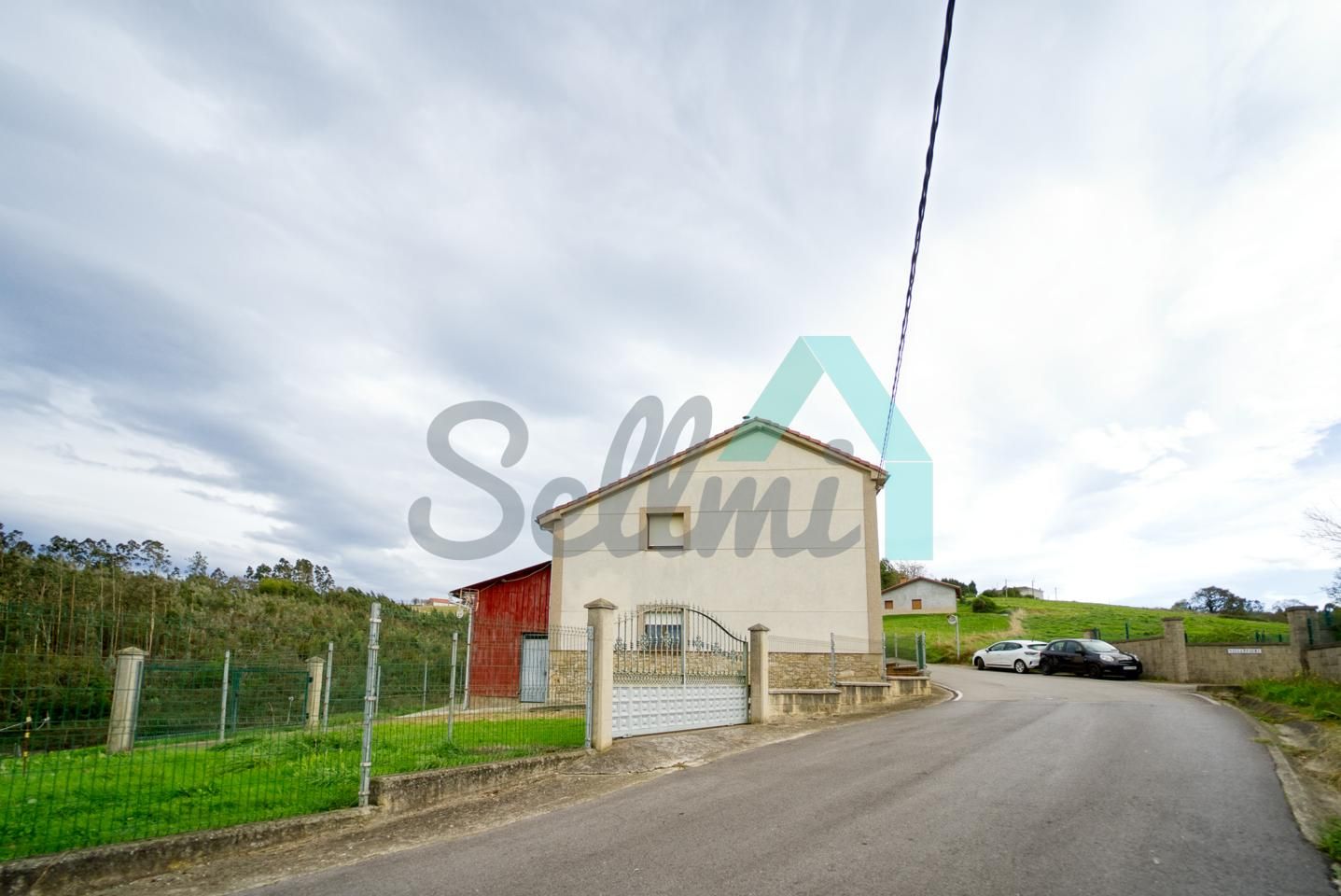 Vista exterior de Casa o xalet en venda en Corvera de Asturias amb Calefacció i Jardí privat