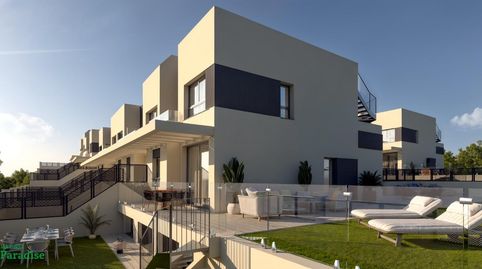 Foto 5 de Casa adosada en venta en Calle Londres, Capistrano, Nerja