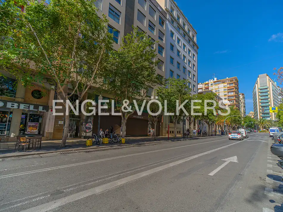 Vista exterior de Pis en venda en Alicante / Alacant amb Aire condicionat i Calefacció