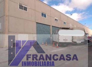 Nave industrial en Venta en Borox