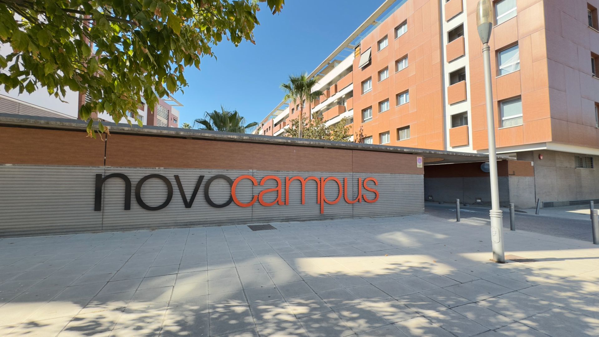 Exterior view of Flat to rent in Armilla  with Air Conditioner, Furnished and Oven