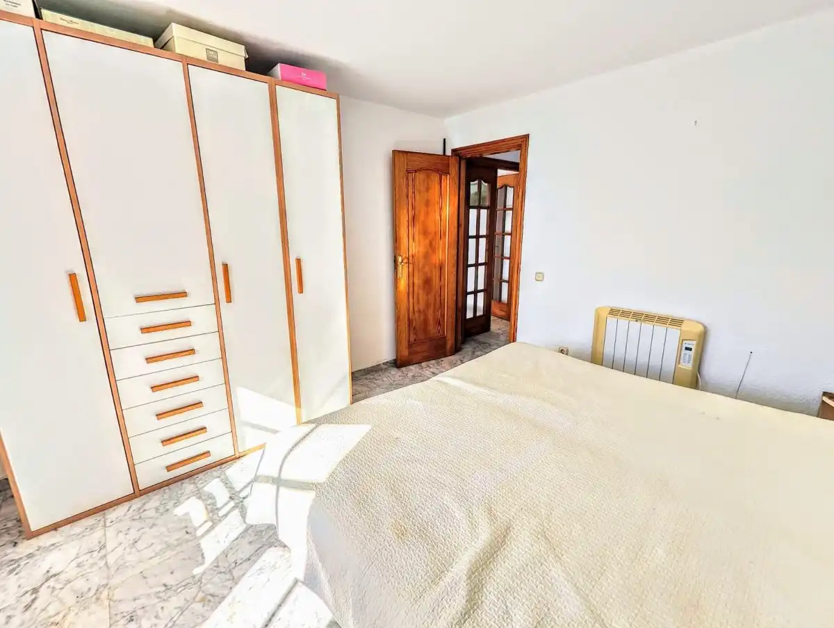 Dormitori de Casa o xalet en venda en Benalmádena amb Aire condicionat, Jardí privat i Terrassa