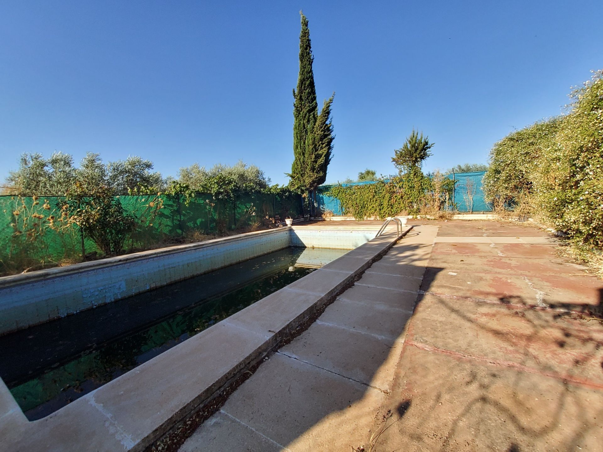 Piscina de Finca rústica en venda en Guadalcázar amb Aire condicionat, Jardí privat i Traster