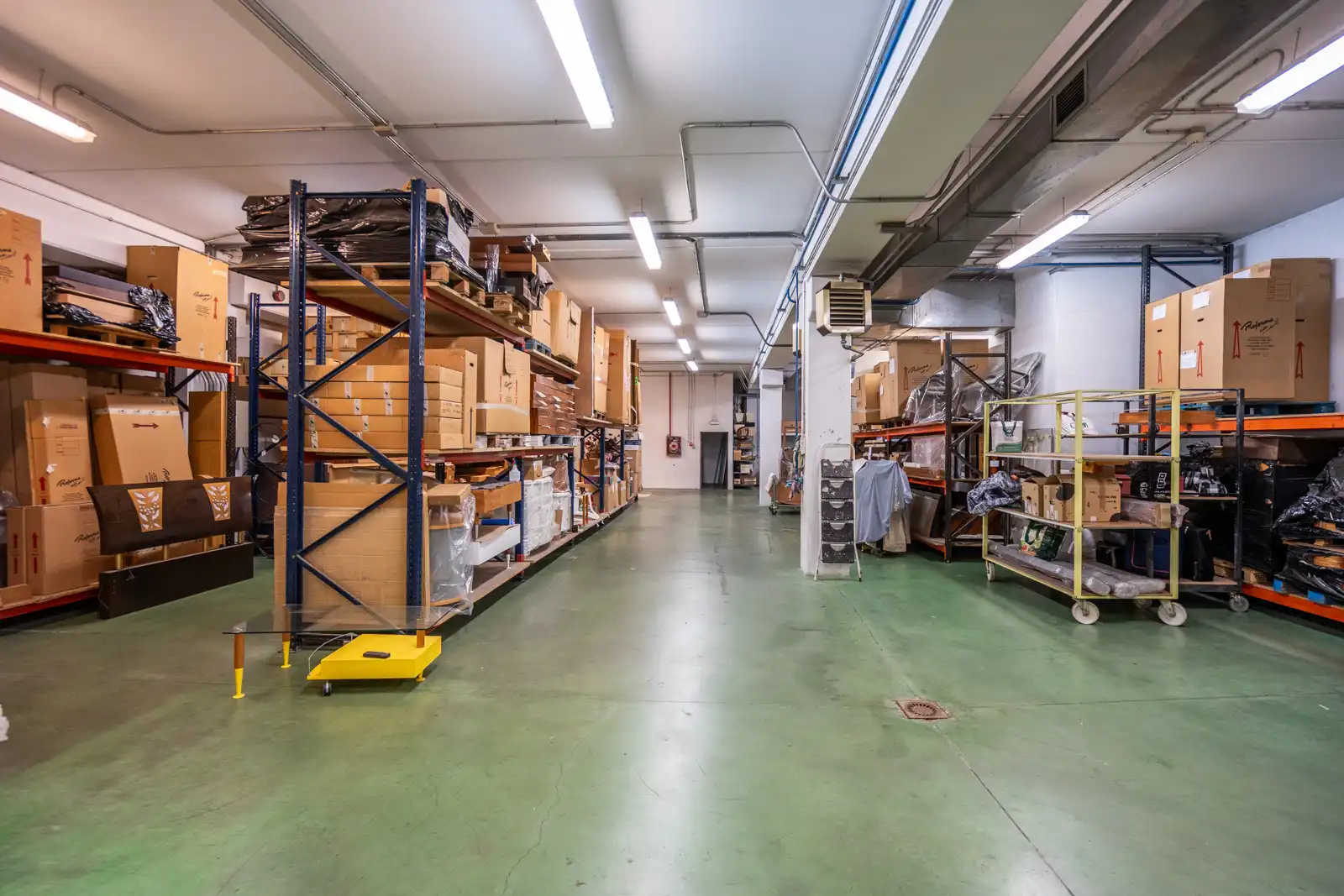 Fabrikhallen zur Miete in Móstoles