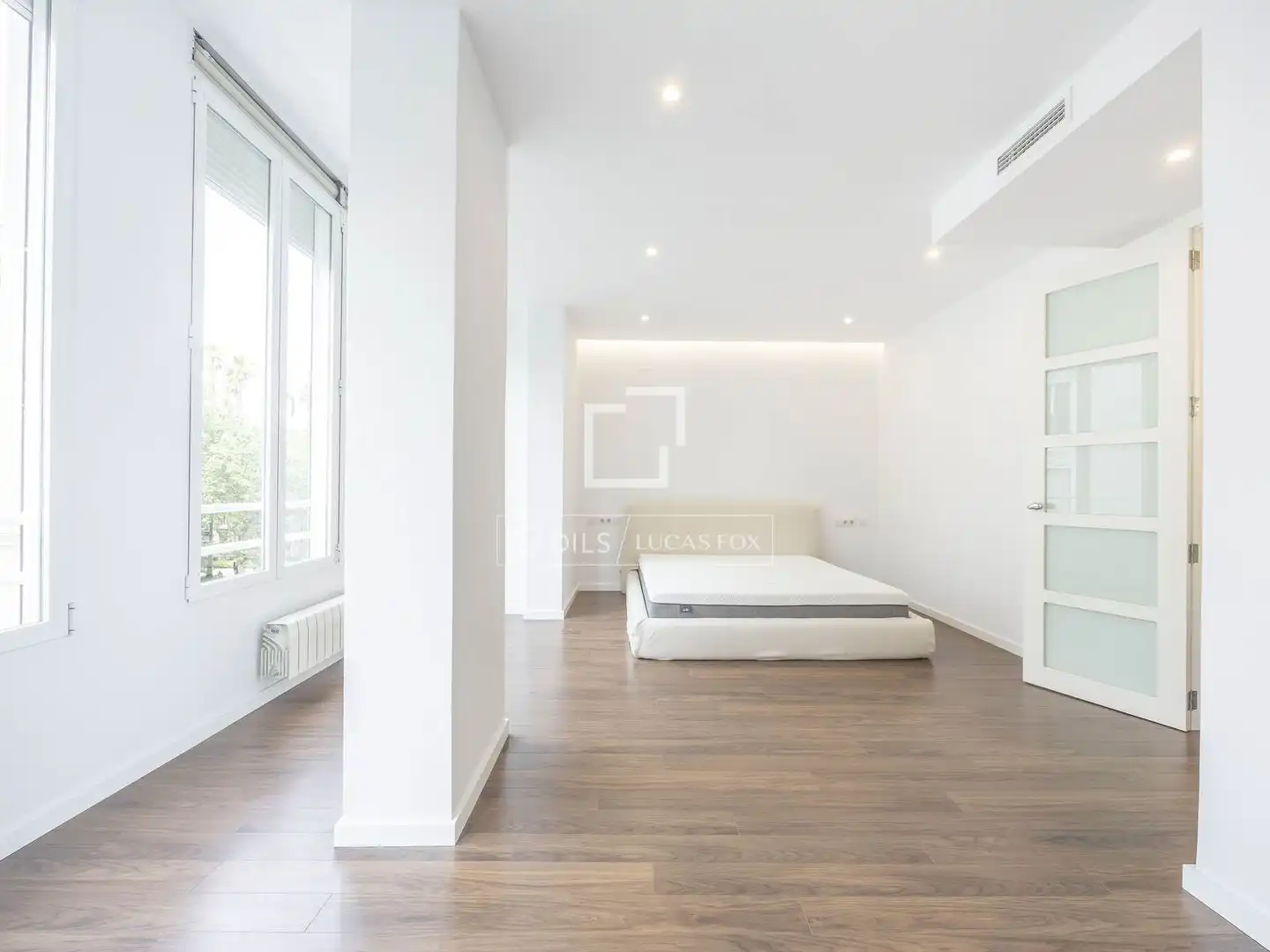 Bedroom of Flat for rent in Valencia  with Air Conditioner, Heating and Parquet flooring