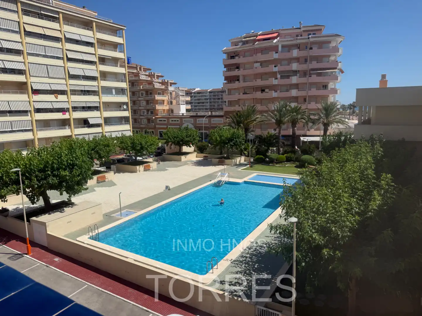 Piscina de Apartament en venda en Peñíscola / Peníscola amb Aire condicionat, Terrassa i Piscina comunitària