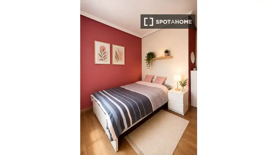 Schlafzimmer von Wohnung zur Miete in Madrid mit Klimaanlage, Heizung und Möbliert