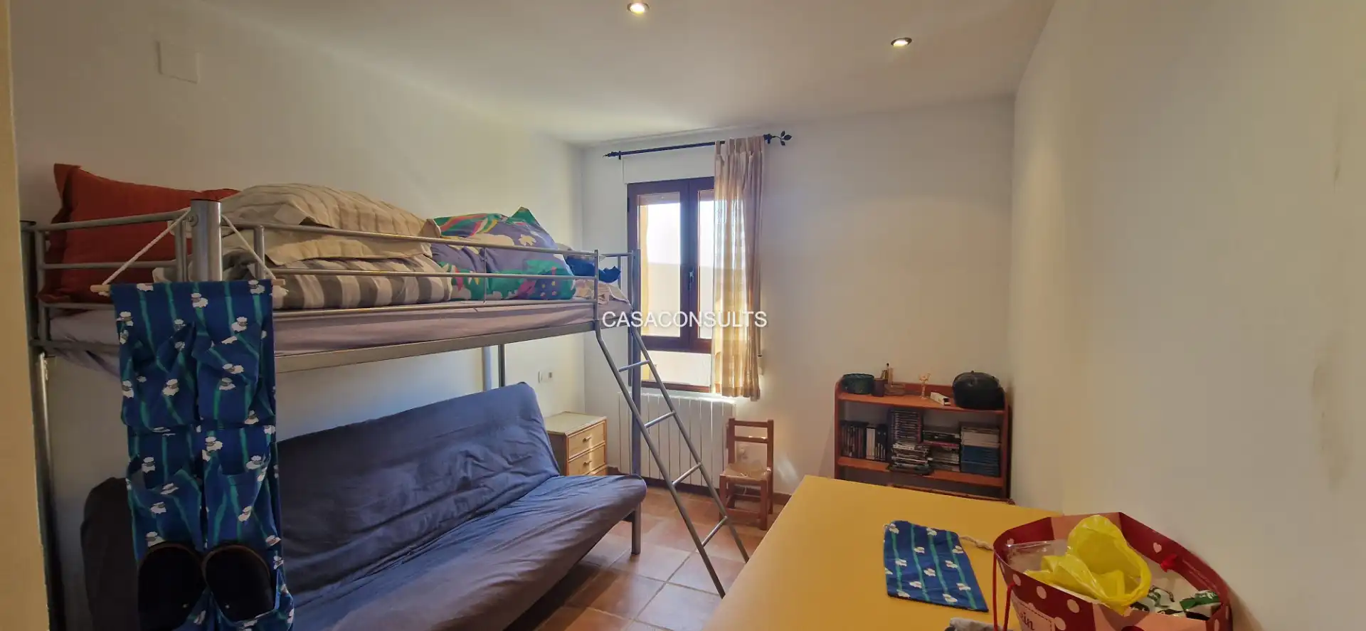 Dormitori de Apartament en venda en Vistabella del Maestrazgo amb Calefacció, Jardí privat i Terrassa