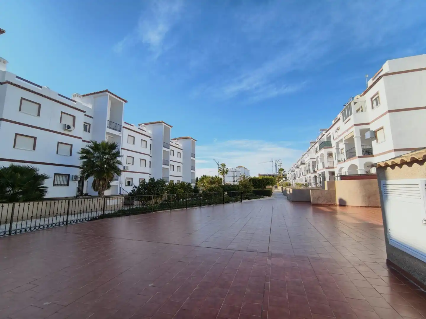 Außenansicht von Dachboden zum Verkauf in Orihuela mit Terrasse, Möbliert und Gemeinschaftspool